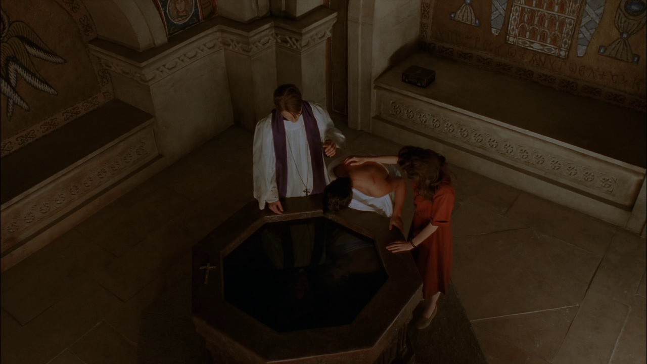 Dominion - Prequel to The Exorcist (2005) BluRay Hindi + English 1080p x264 AVC DDP 5.1 ESub.mkv.0003